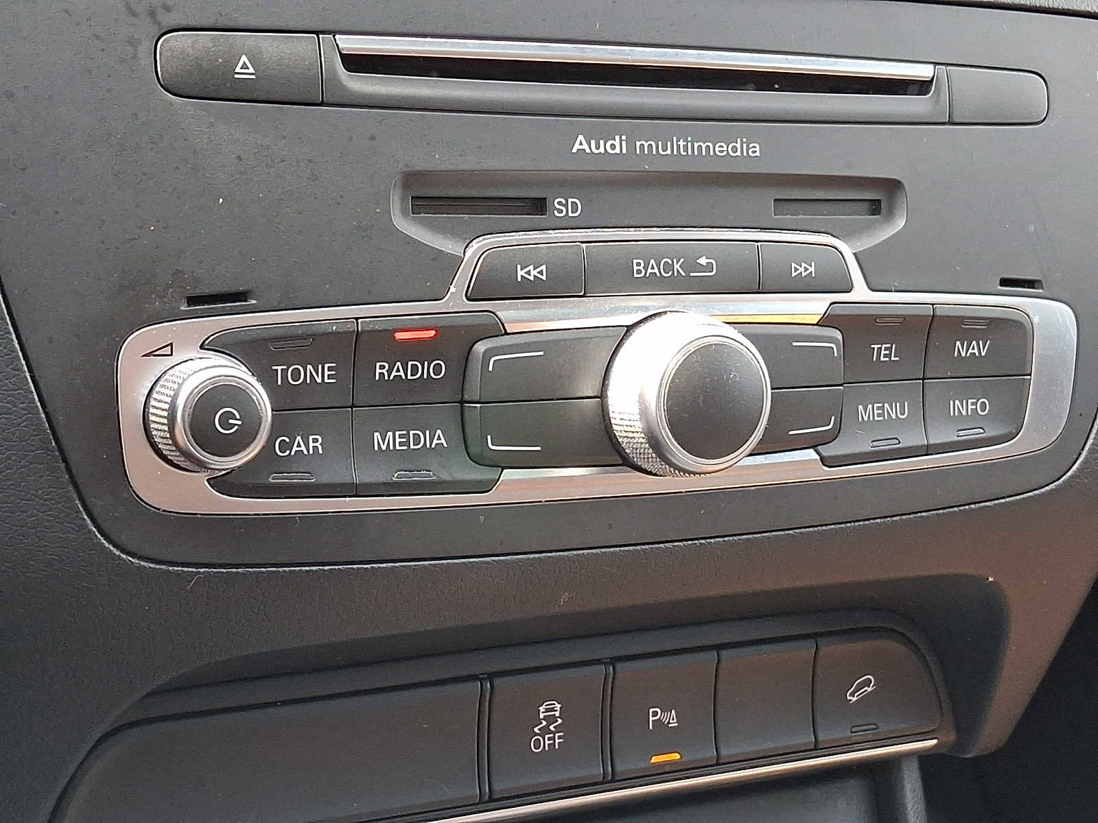 Used 2018 Audi Q3 2.0T Premium image 16