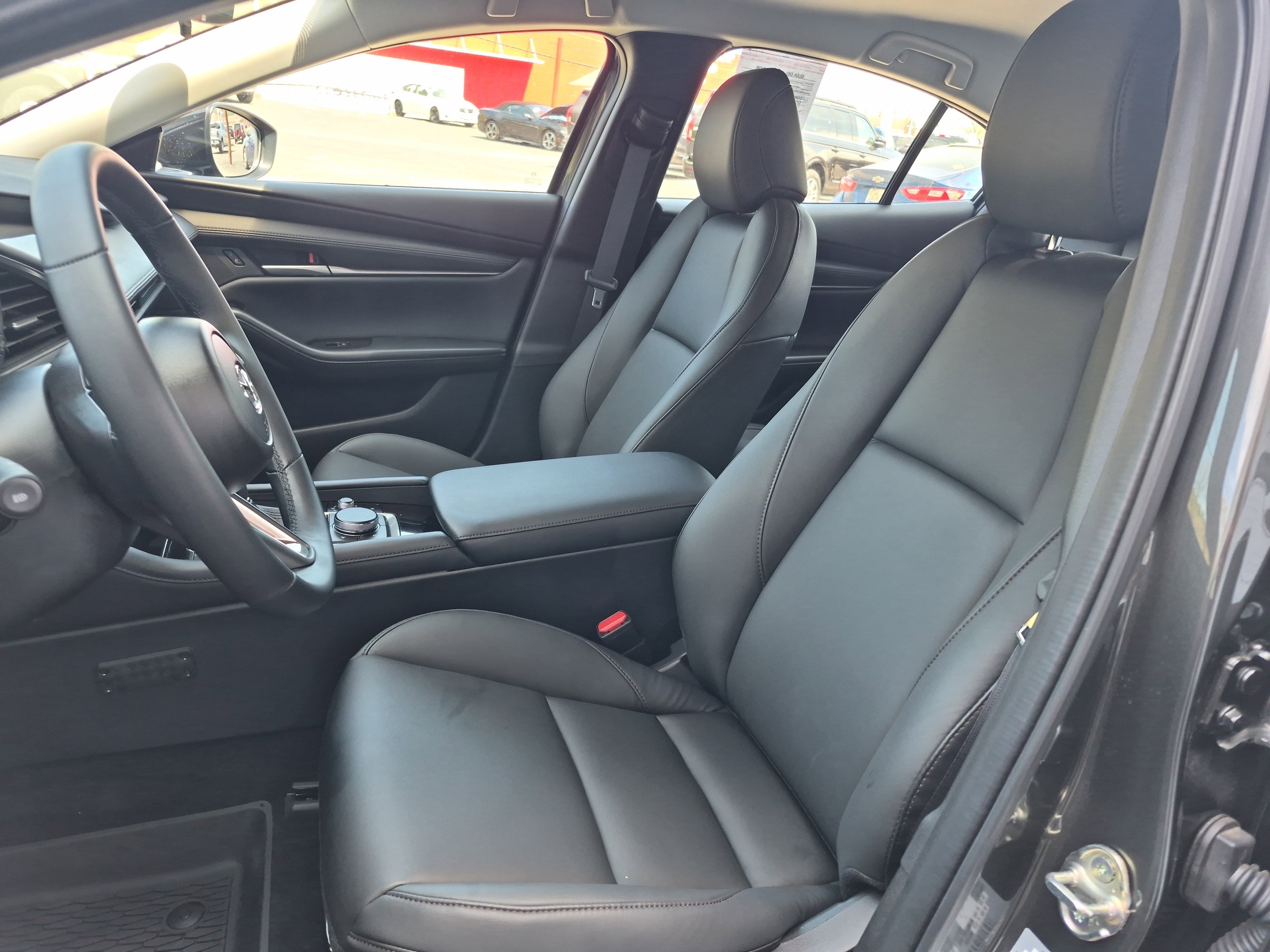 Used 2025 MAZDA MAZDA3 s image 11