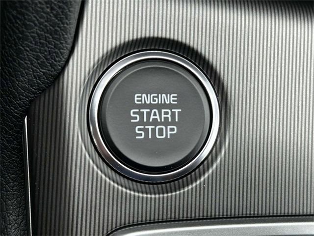New 2026 Kia Sportage SX FWD image 17
