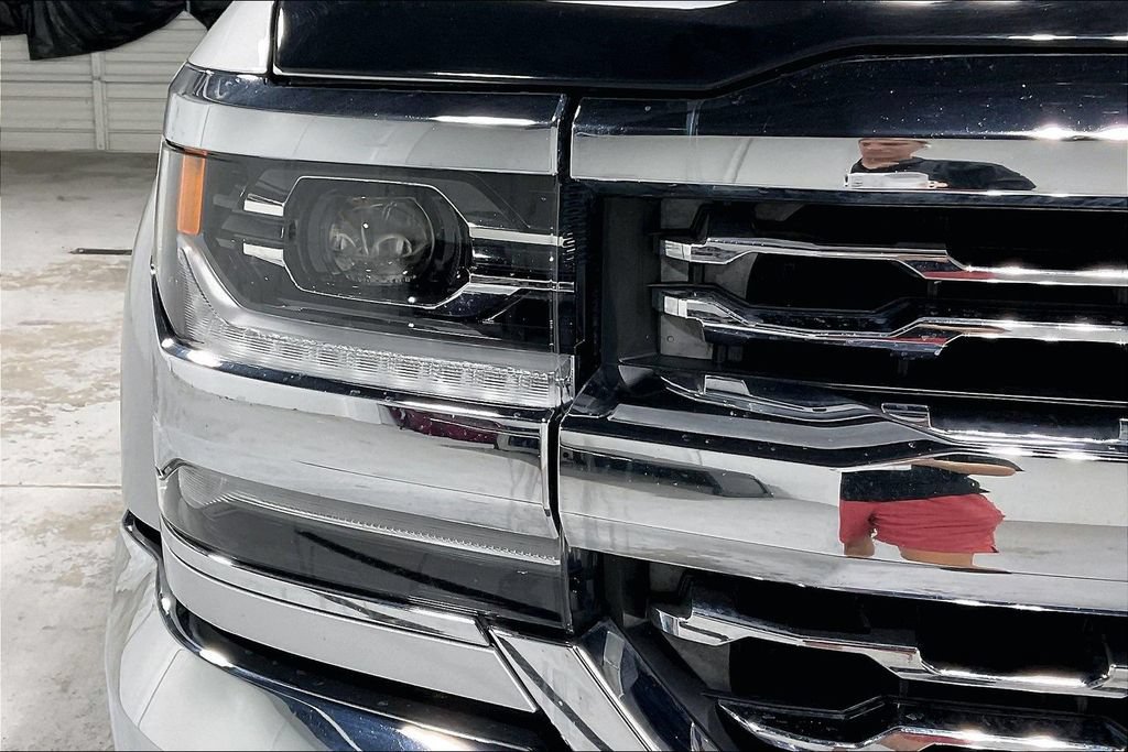 Used 2017 Chevrolet Silverado 1500 LTZ w/ Texas Edition RWD image 37