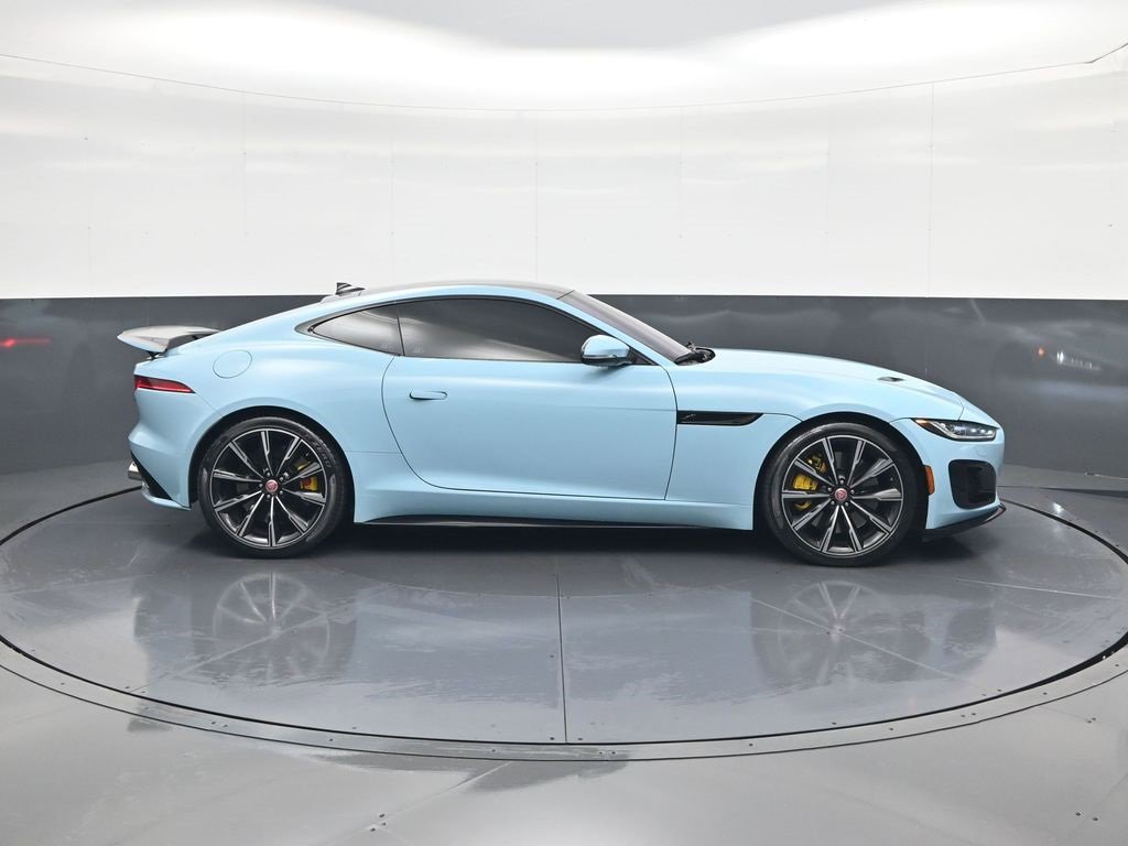 Used 2021 Jaguar F-TYPE R image 8