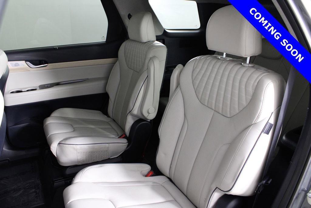 Used 2024 Hyundai Palisade Limited image 17
