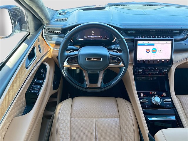 Used 2024 Jeep Grand Cherokee L Summit image 18