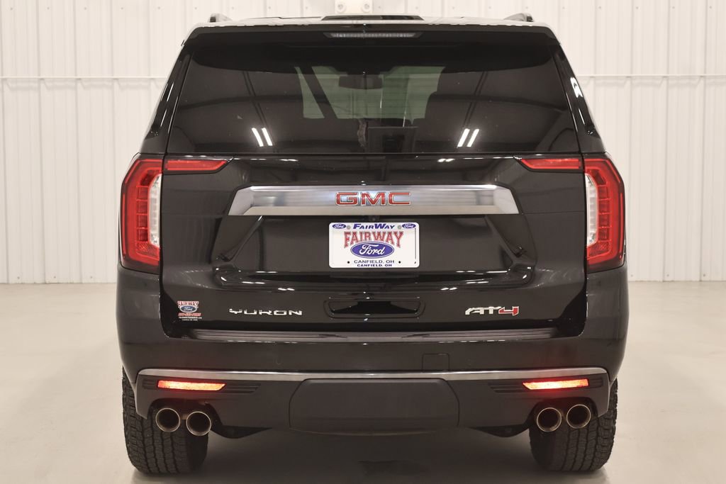 Used 2024 GMC Yukon AT4 w/ Technology Package image 8
