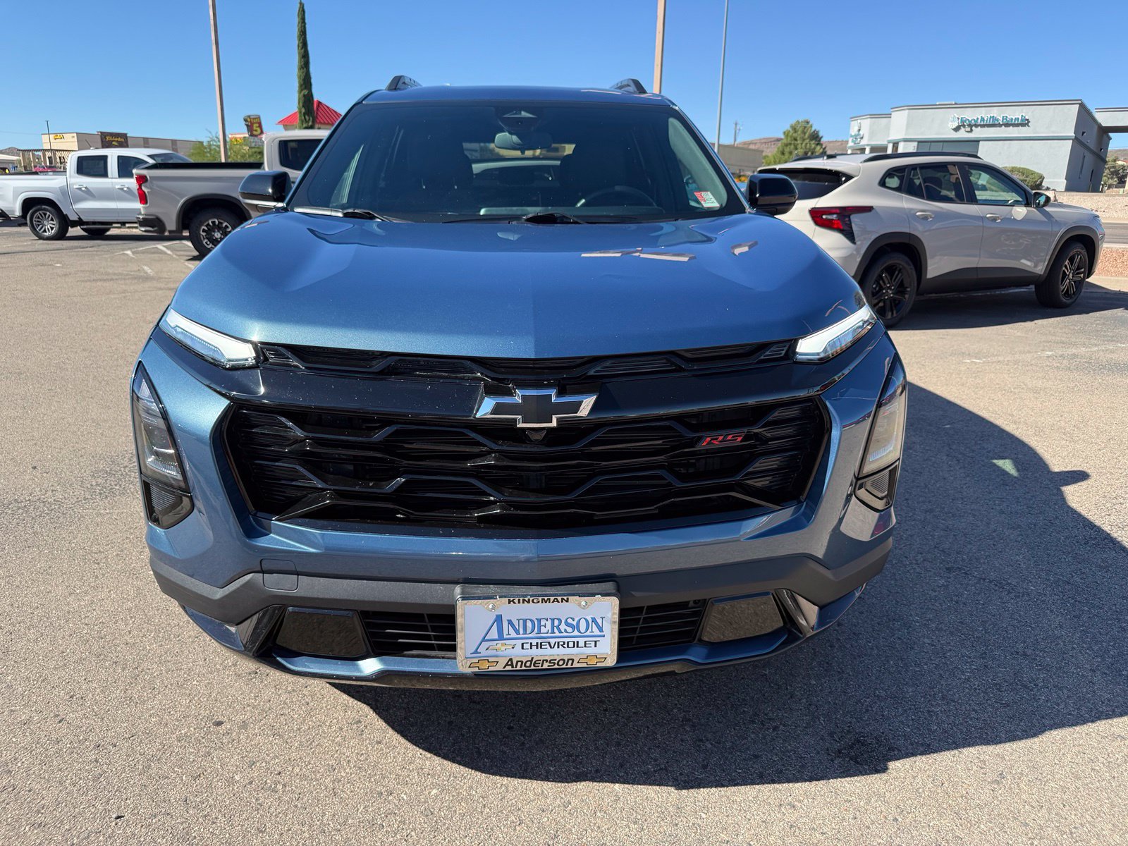 Certified 2025 Chevrolet Equinox RS AWD/4WD image 2