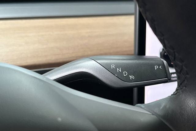 Used 2019 Tesla Model 3 Mid Range RWD image 25