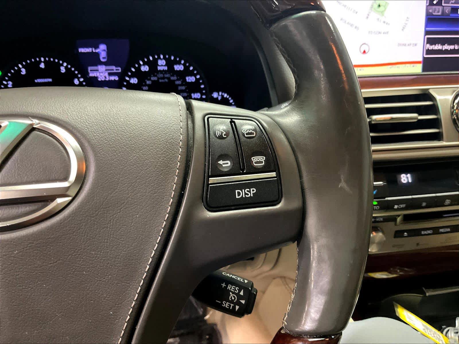 Used 2014 Lexus LS 460 w/ Comfort Package RWD image 21