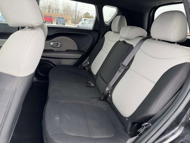 Used 2014 Kia Soul Base image 20