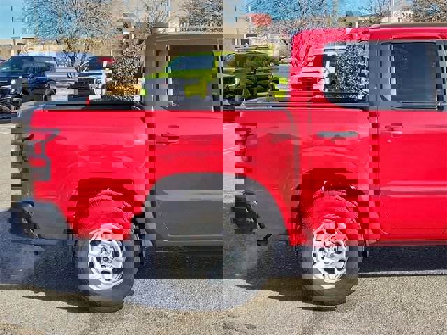 Used 2022 Nissan Frontier S w/ Technology Package image 4