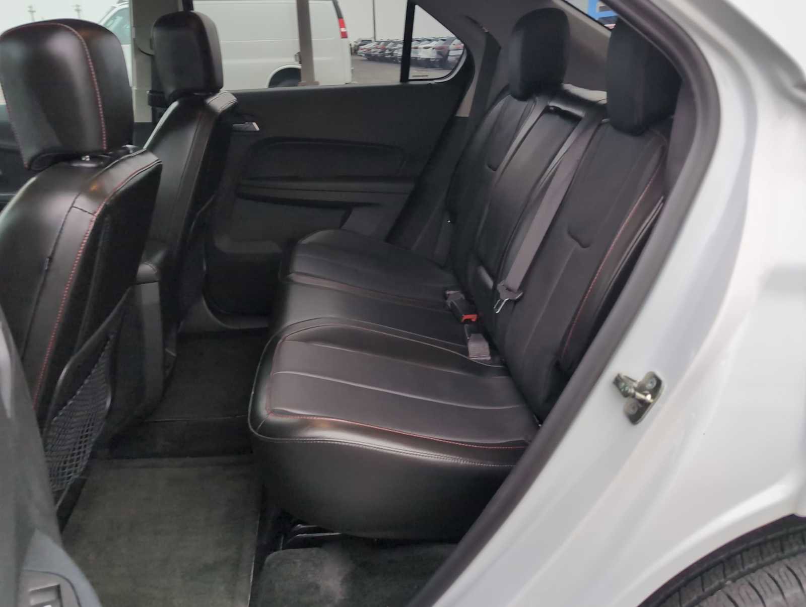 Used 2017 Chevrolet Equinox Premier image 22