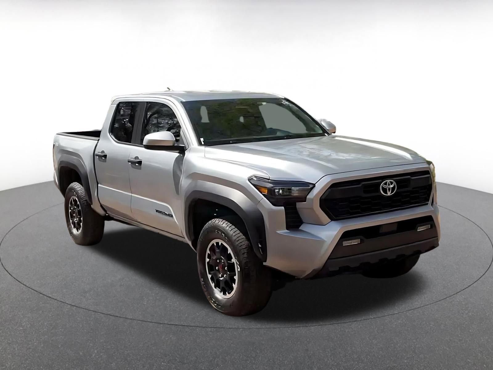 Used 2025 Toyota Tacoma TRD Off-Road image 3