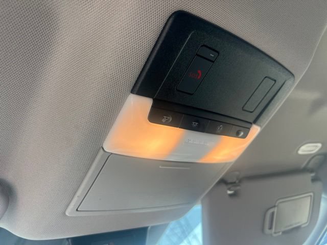 Used 2024 Nissan Rogue SV FWD image 16