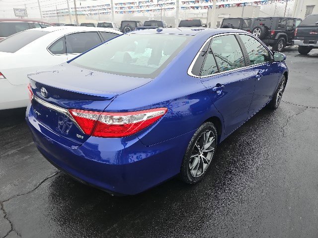 Used 2015 Toyota Camry LE image 8