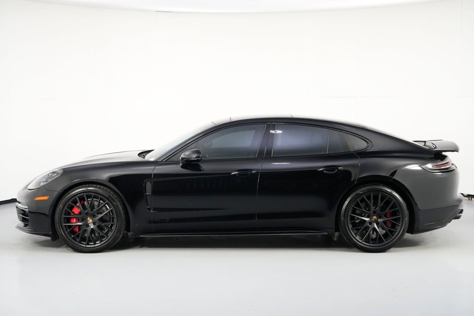 Used 2020 Porsche Panamera GTS w/ Premium Package Plus image 53