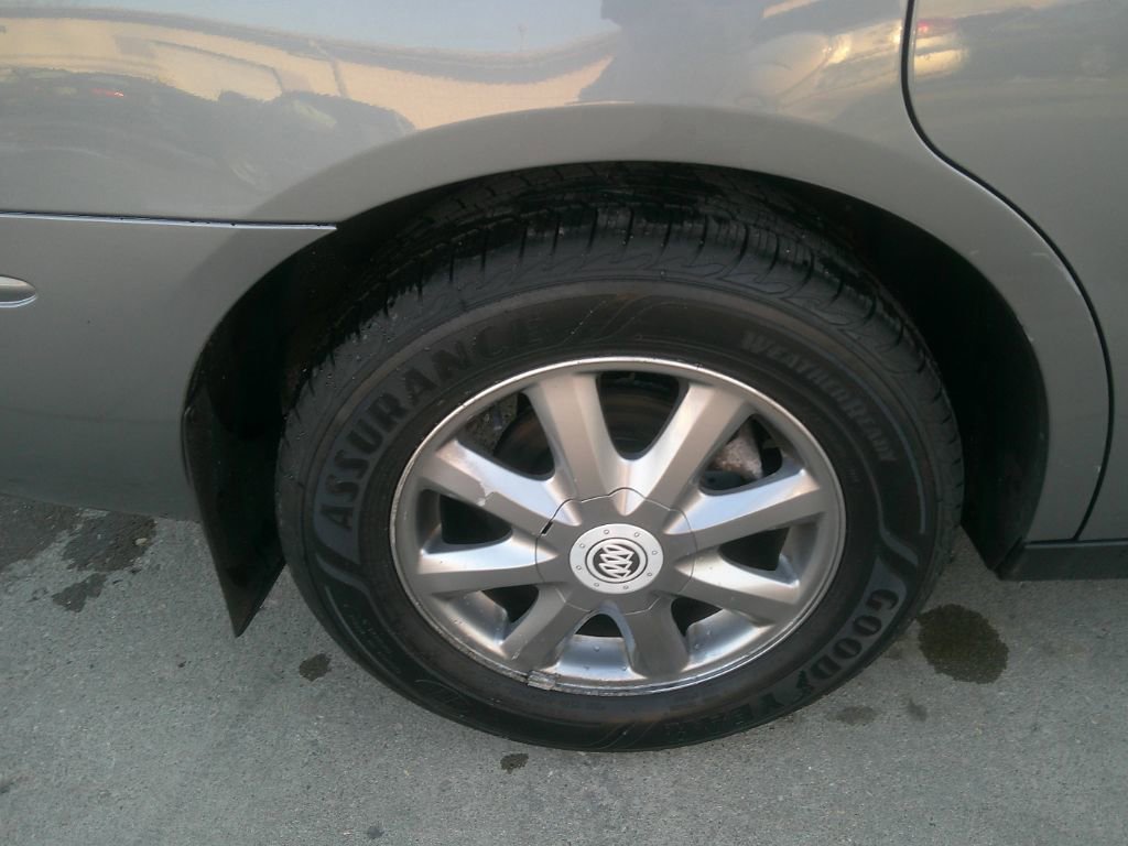 Used 2007 Buick LaCrosse CX image 19
