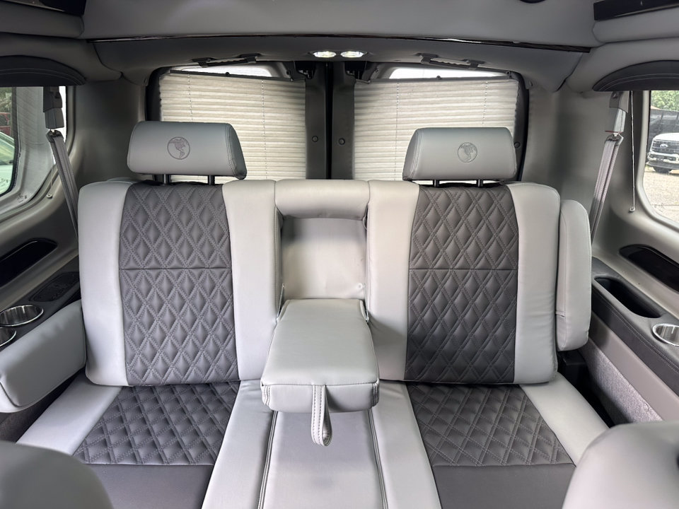 New 2025 Ford Transit 150 Low Roof AWD image 26