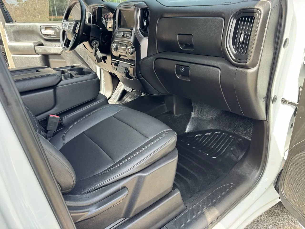 Used 2021 GMC Sierra 3500 2WD Crew Cab w/ Convenience Package image 34