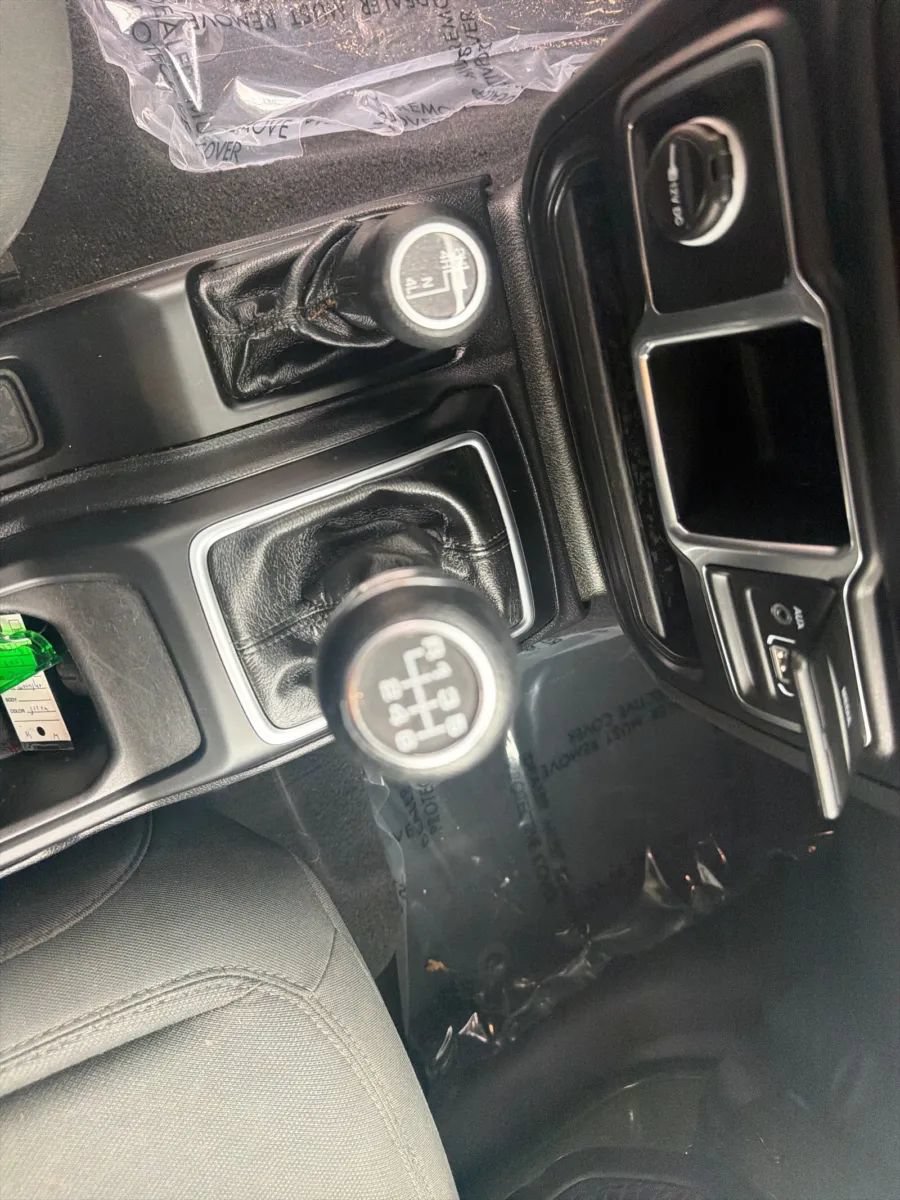 Used 2021 Jeep Wrangler Unlimited Sport AWD/4WD image 11