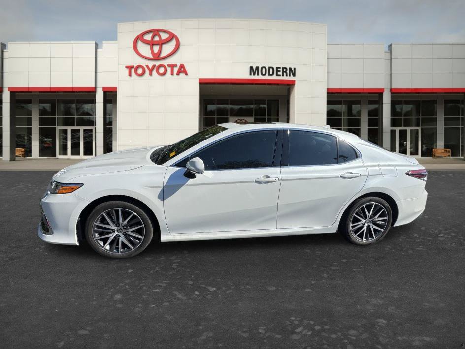 Used 2023 Toyota Camry XLE w/ Navigation Package FWD image 21