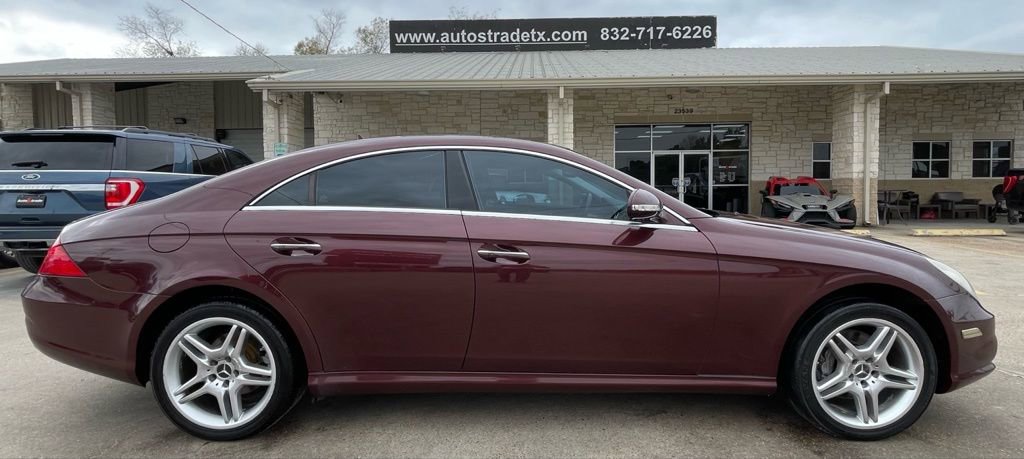 Used 2007 Mercedes-Benz CLS 550 image 5