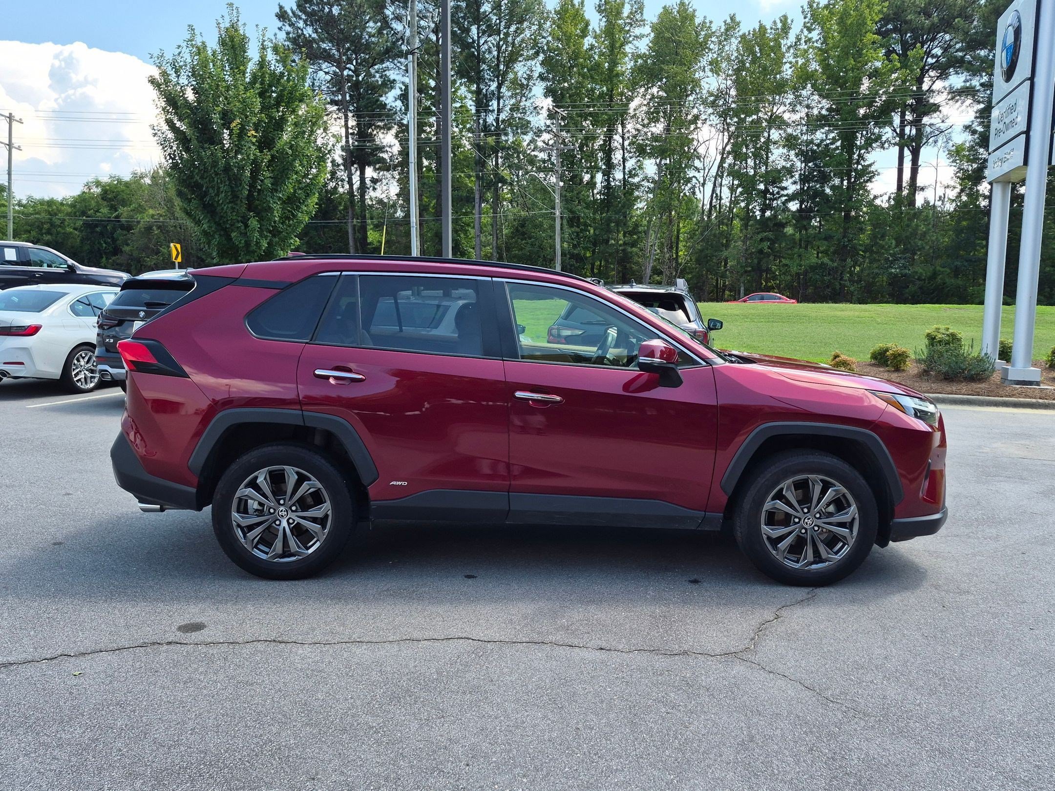 Used 2025 Toyota RAV4 Limited w/ Advanced Technology Package AWD/4WD image 2