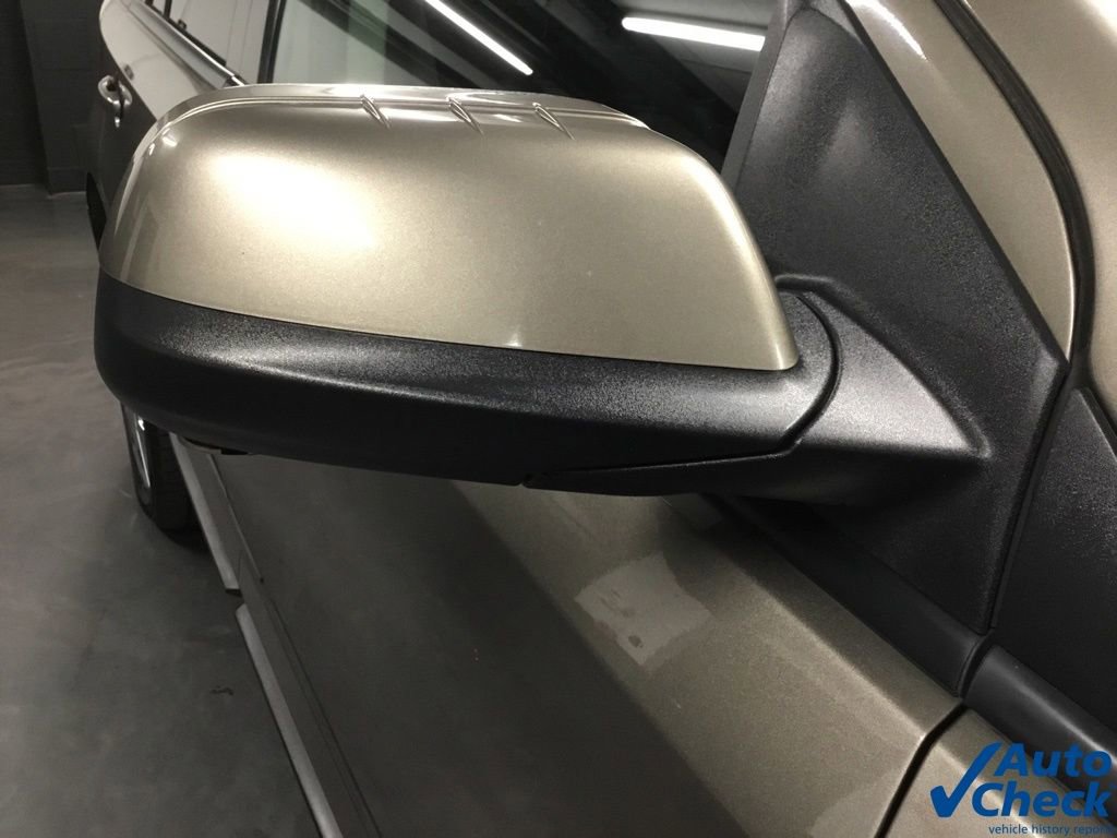 Used 2013 Ford Edge SEL AWD/4WD image 17