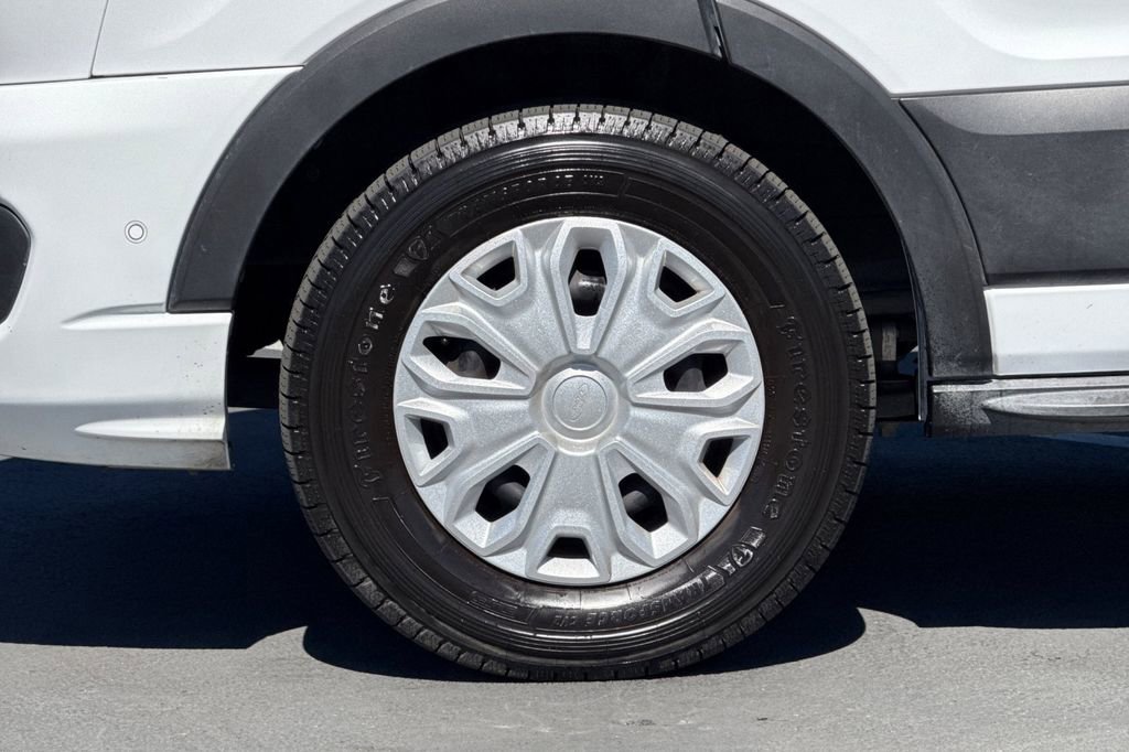 Used 2023 Ford Transit 350 XLT image 14