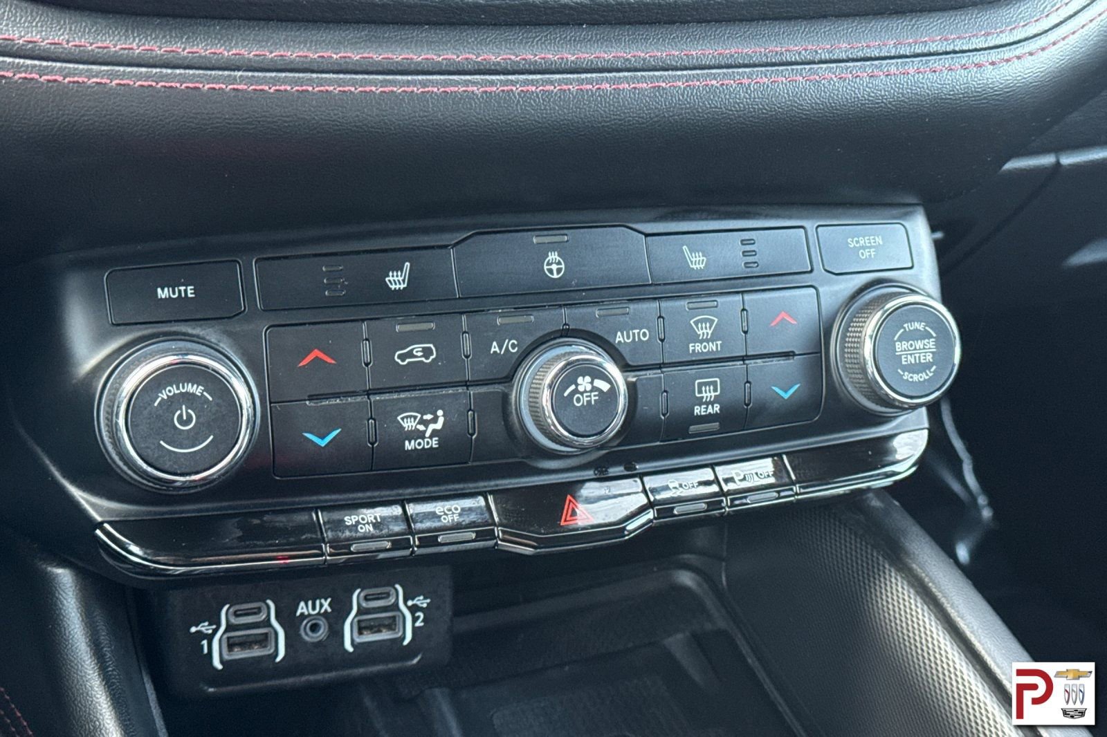 Used 2022 Dodge Durango R/T w/ Blacktop Package image 26