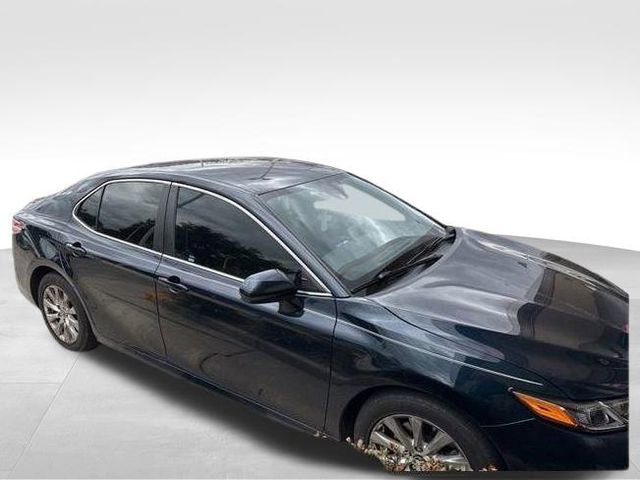 Used 2019 Toyota Camry LE image 13