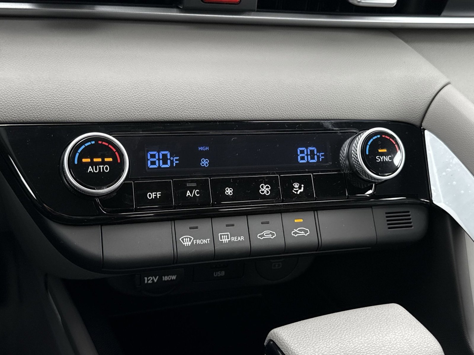 New 2026 Hyundai Elantra Blue image 21