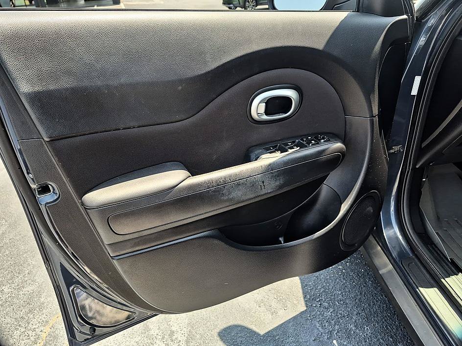 Used 2016 Kia Soul + w/ Eco Package FWD image 12