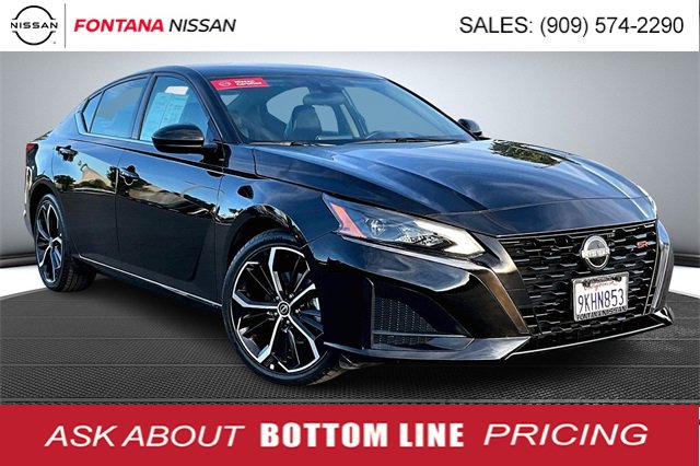 Certified 2024 Nissan Altima 2.5 SR image 1