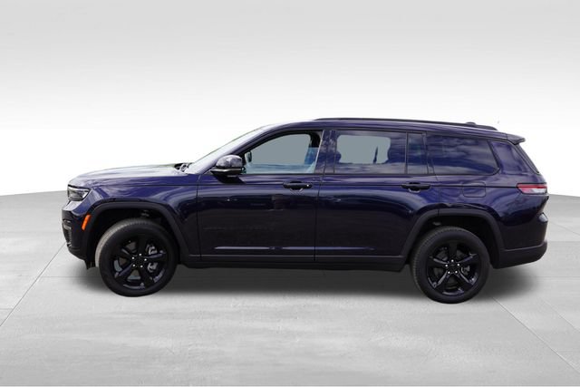 Certified 2024 Jeep Grand Cherokee L Limited w/ Black Appearance Package AWD/4WD image 9
