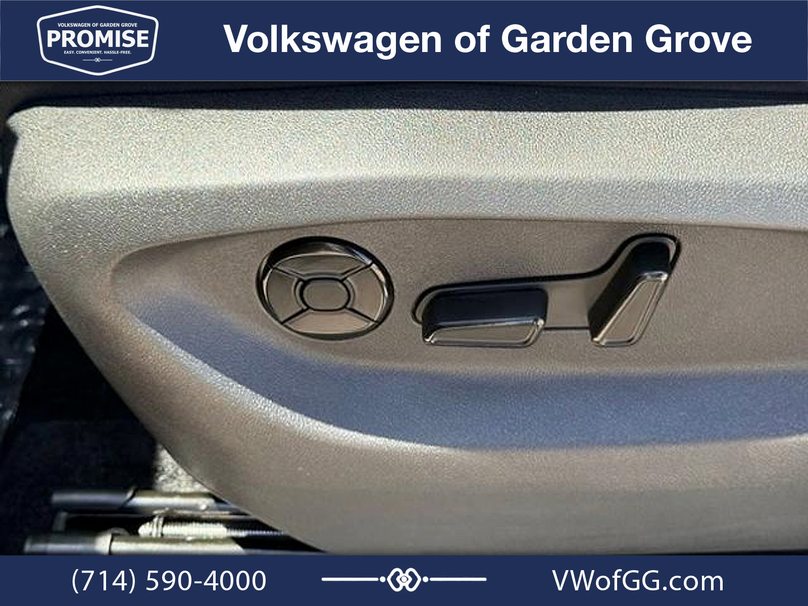 New 2026 Volkswagen Tiguan SE FWD image 14