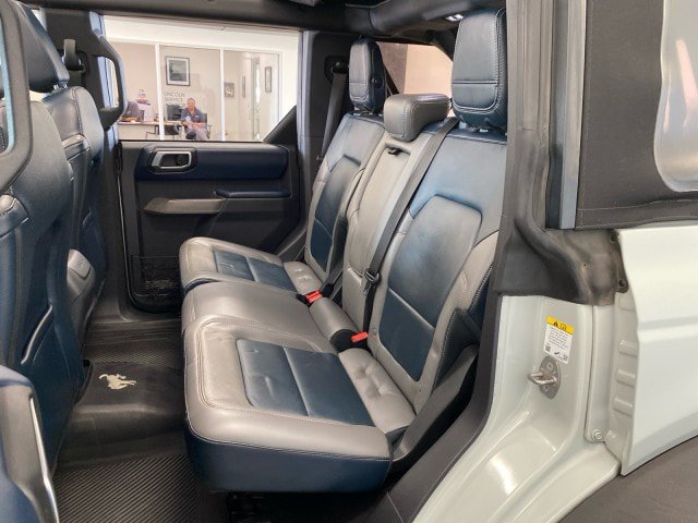 Used 2021 Ford Bronco Outer Banks w/ Sasquatch Package AWD/4WD image 10