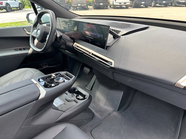Used 2023 BMW iX xDrive50 w/ Convenience Package AWD/4WD image 12