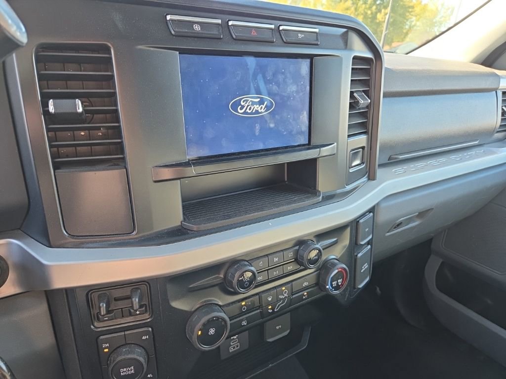 Used 2024 Ford F250 XLT image 20