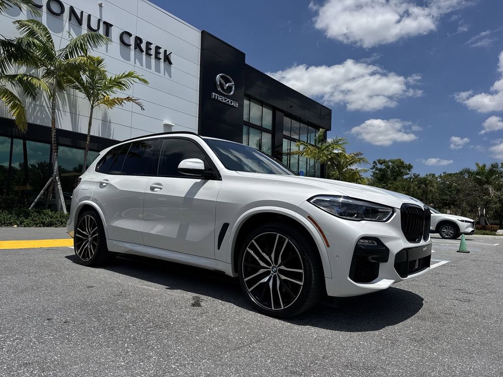 Used 2019 BMW X5 xDrive50i w/ M Sport Package AWD/4WD image 22
