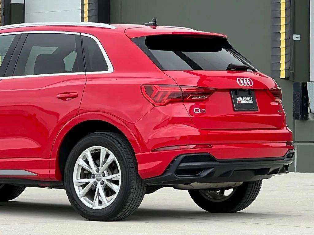 Used 2021 Audi Q3 2.0T Premium w/ Convenience Package AWD/4WD image 28