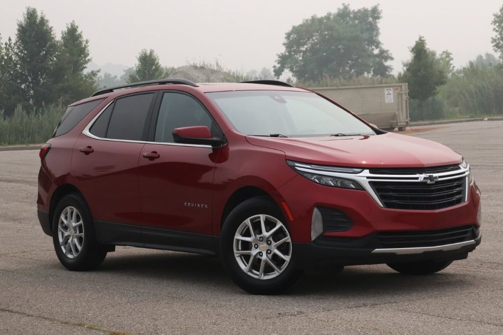 Used 2022 Chevrolet Equinox LT FWD image 3