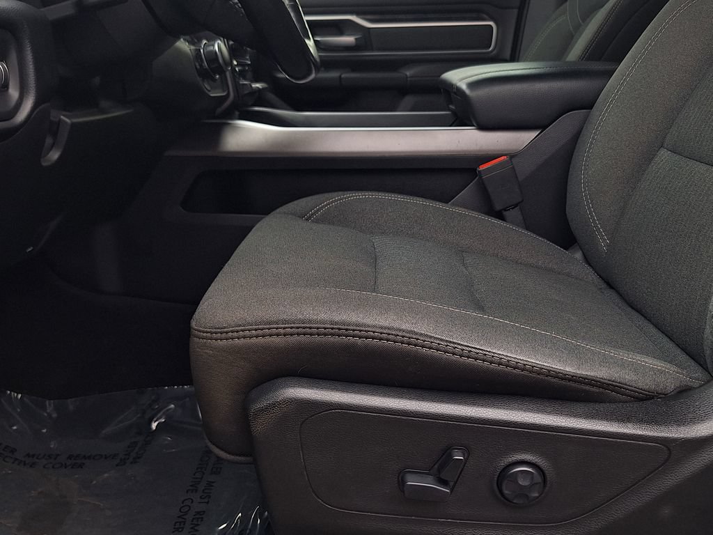 Used 2021 RAM 1500 Big Horn AWD/4WD image 11