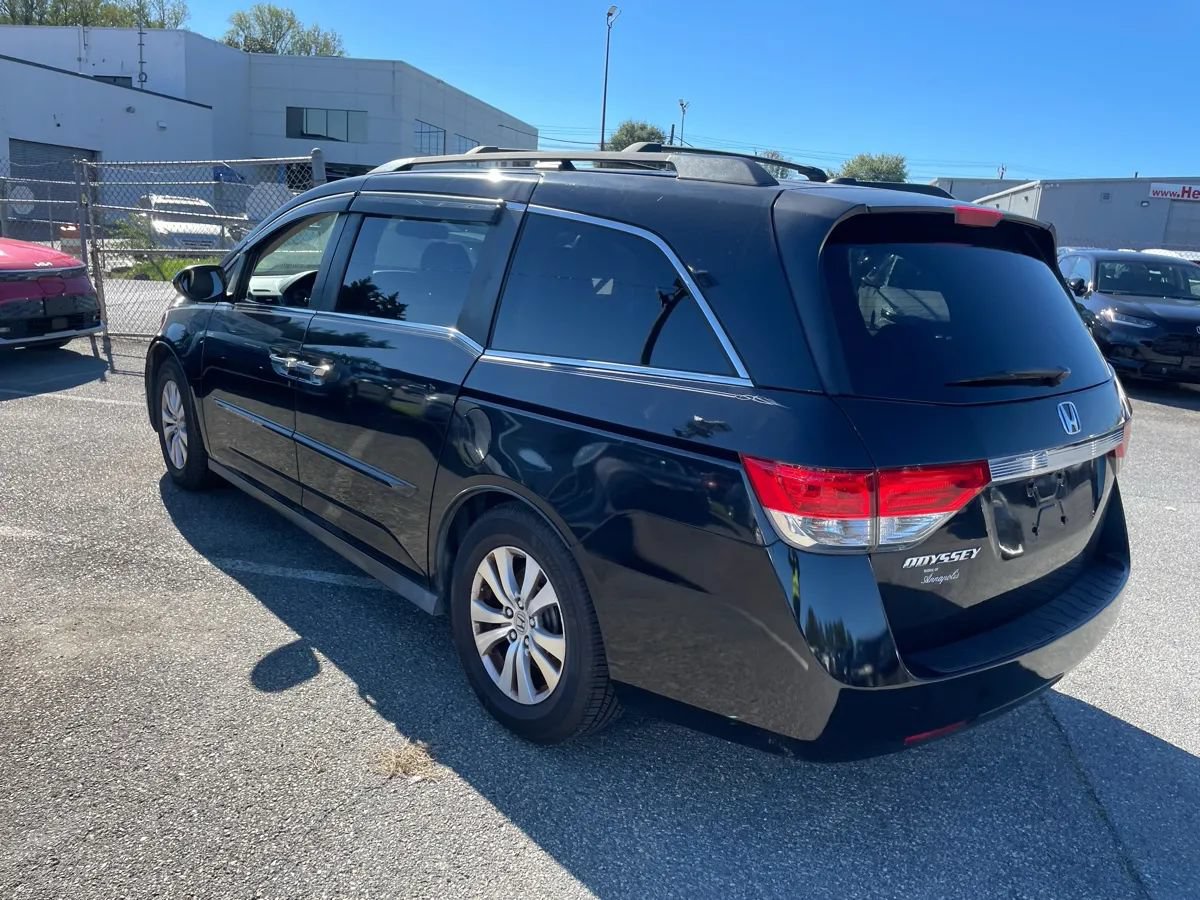 Used 2014 Honda Odyssey EX-L image 2