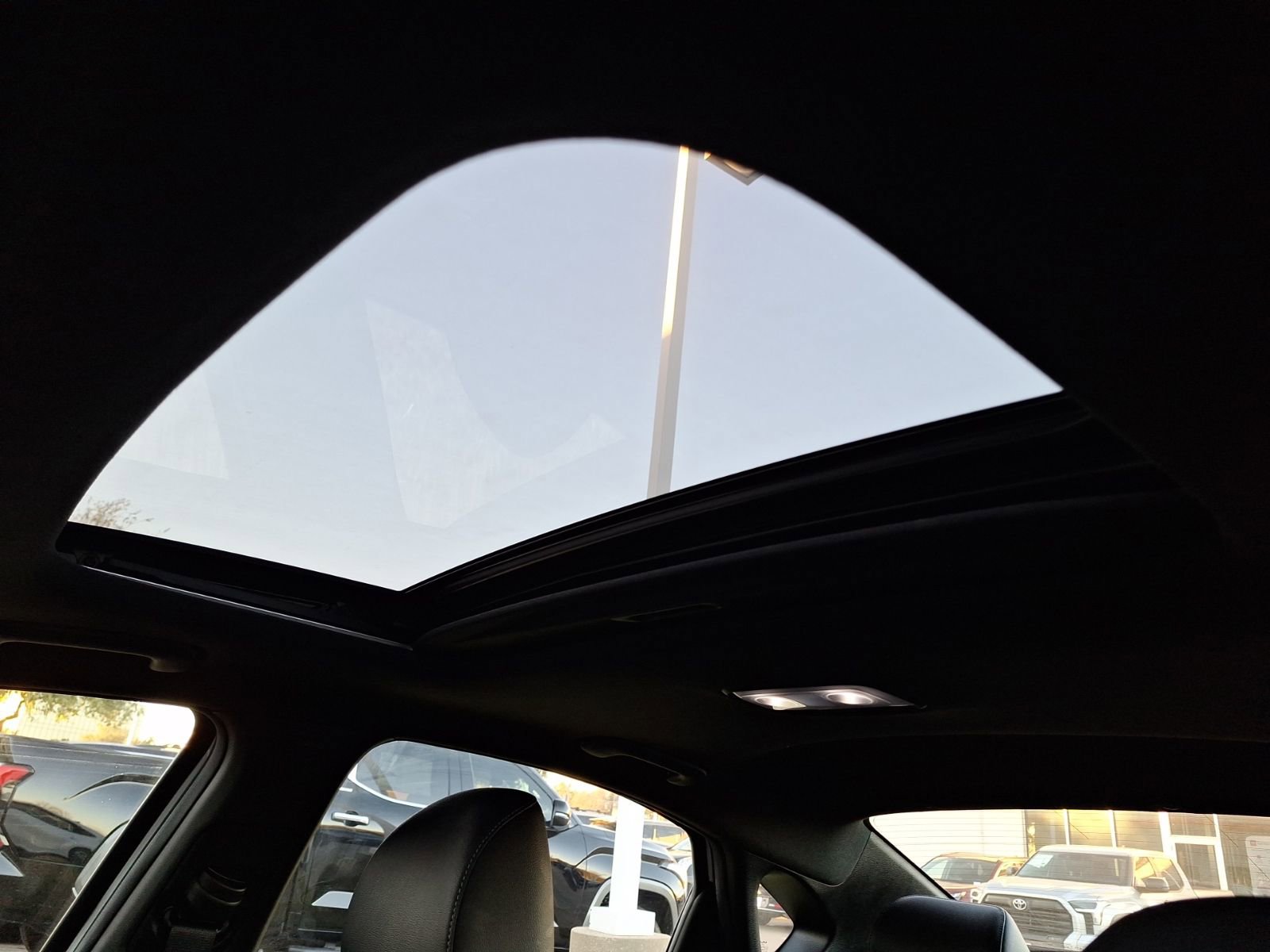 Used 2022 Kia Forte GT-Line w/ GT-Line Premium Package image 31