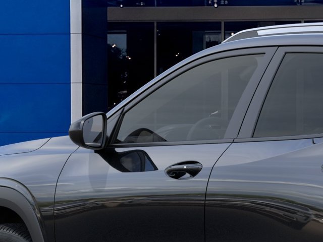 New 2026 Chevrolet Trax ACTIV w/ Sunroof Package FWD image 12