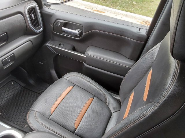 Used 2021 GMC Sierra 1500 AT4 w/ AT4 Premium Package AWD/4WD image 40