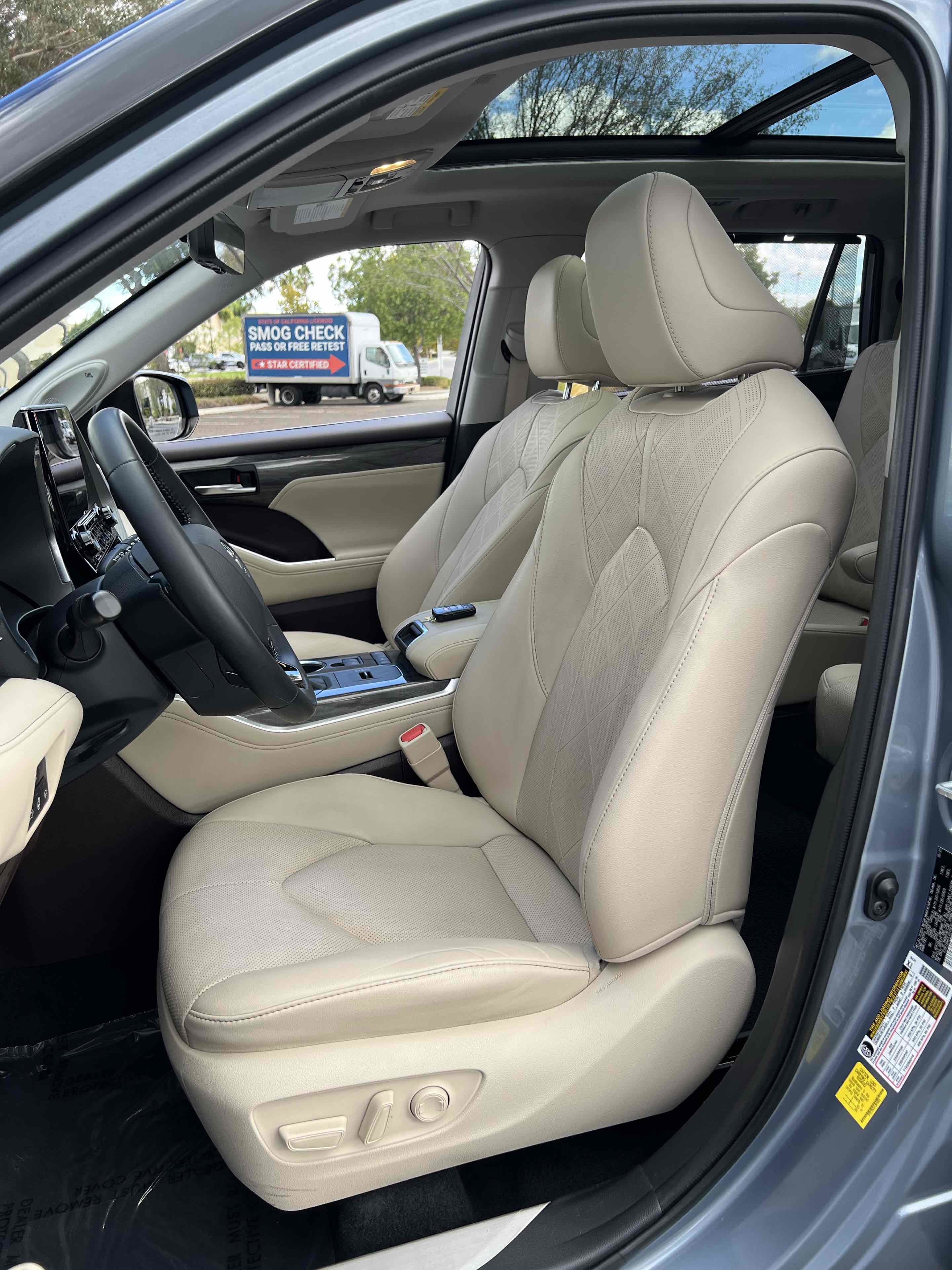 Used 2020 Toyota Highlander Platinum image 46