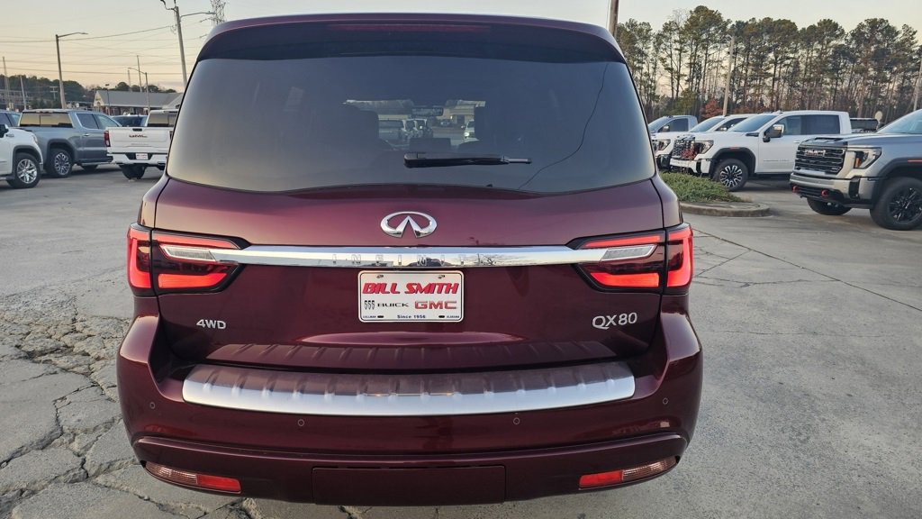 Used 2022 INFINITI QX80 Sensory w/ Cargo Package image 4