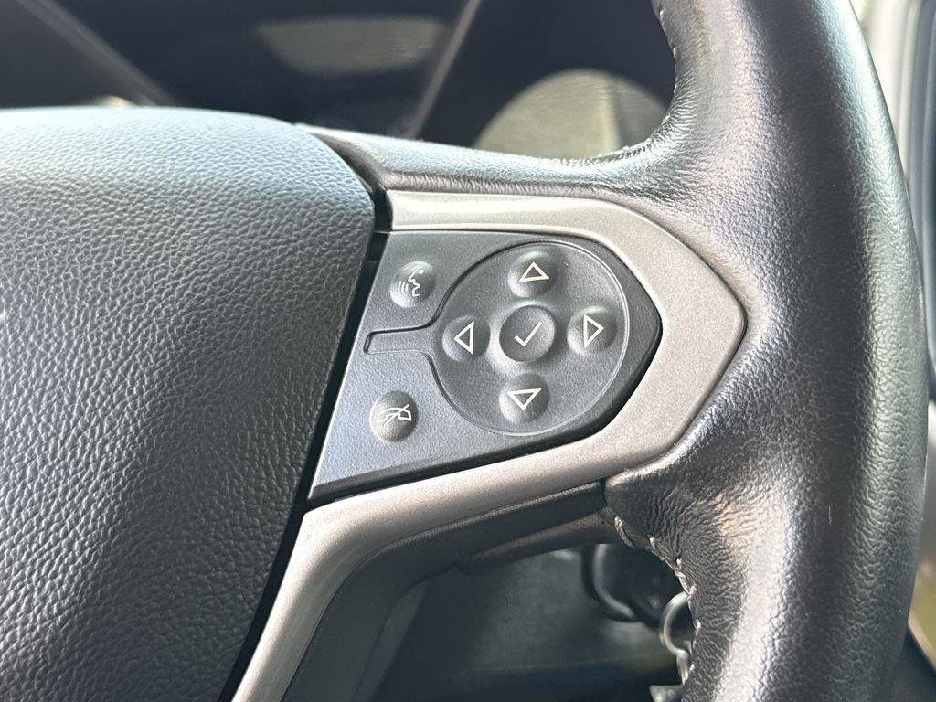 Used 2022 Chevrolet Colorado Z71 AWD/4WD image 11