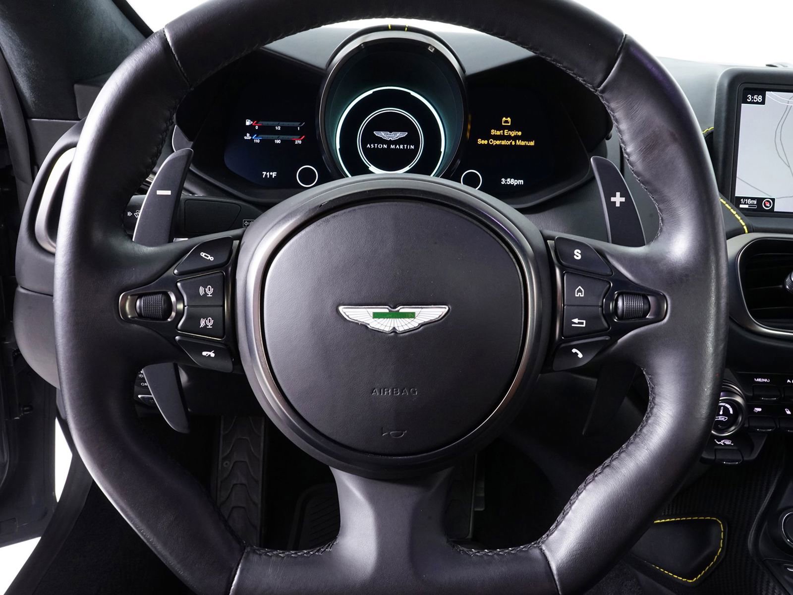Used 2019 Aston Martin V8 Vantage Coupe image 21