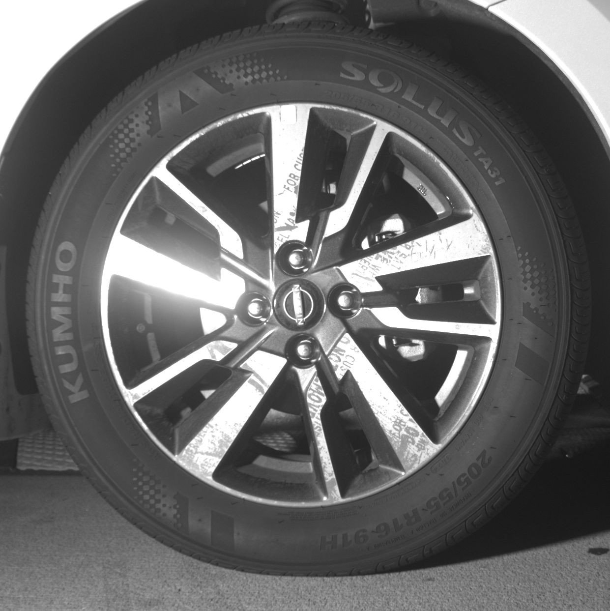 Used 2025 Nissan Versa SV w/ Trunk Package image 13